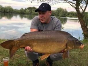 carp-fishing-france-lac-de-missy-7