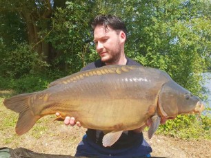 lac-de-missy-willow-lake-carp-22