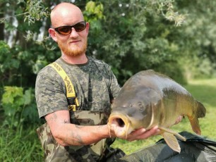 willow-lac-de-missy-holiday-carp-fishing-14