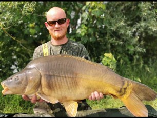 willow-lac-de-missy-holiday-carp-fishing-15