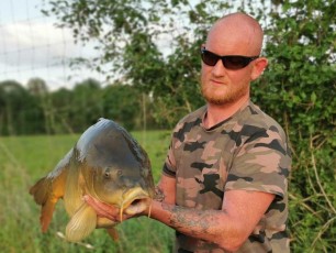 willow-lac-de-missy-holiday-carp-fishing-17