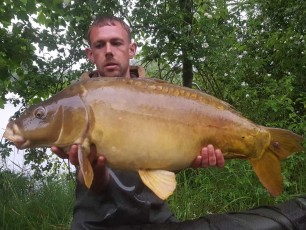 willow-lac-de-missy-holiday-carp-fishing-30