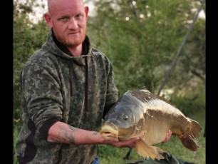 willow-lac-de-missy-holiday-carp-fishing-5