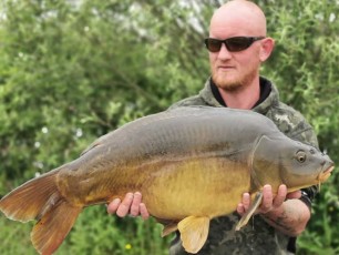 willow-lac-de-missy-holiday-carp-fishing-7
