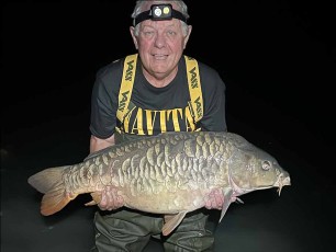 holiday-carp-fishing-france-lac-de-missy-oak-13