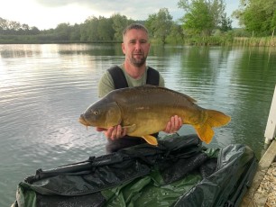 Photo 10-02-2025, 20 14 55 (2)