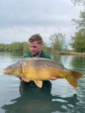 Photo 29-04-2023, 21 03 43